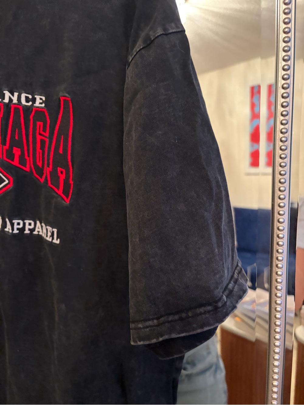 Balenciaga Black Tee with Red Logo Embroidery - Picture 3 of 6